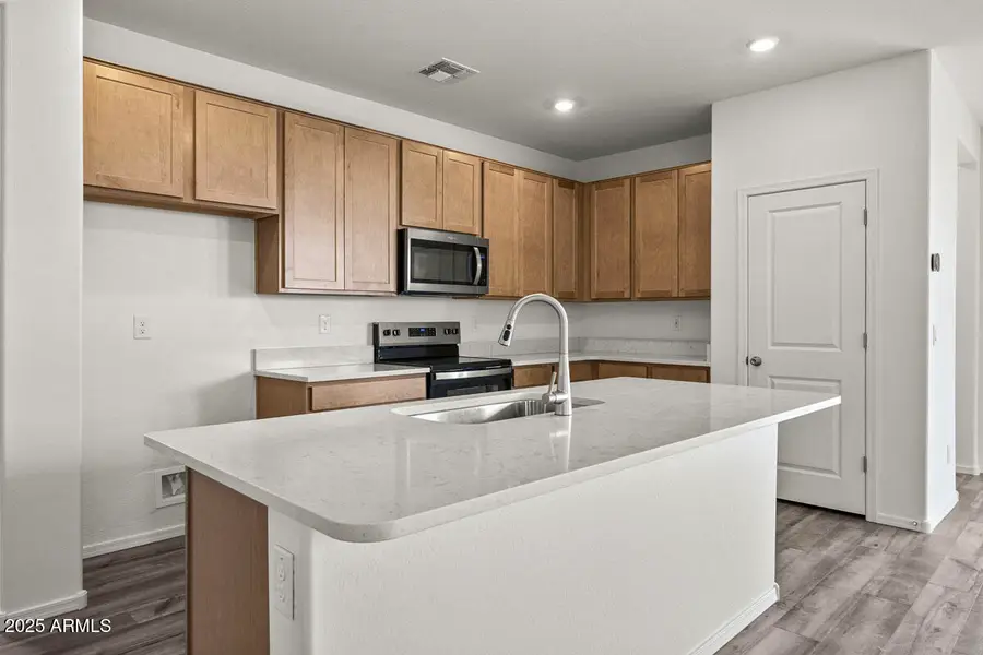 5729 S 243rd Drive, Buckeye, AZ 85326 - Image #2