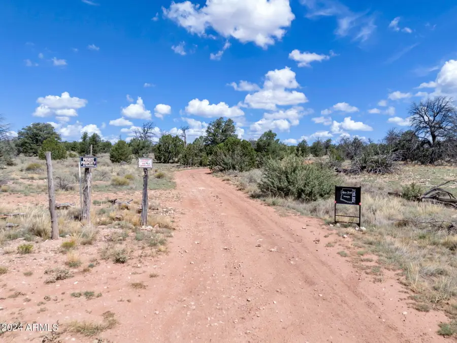 5785 N Muytala Drive #,D, Valle, AZ 86046 - Image #2