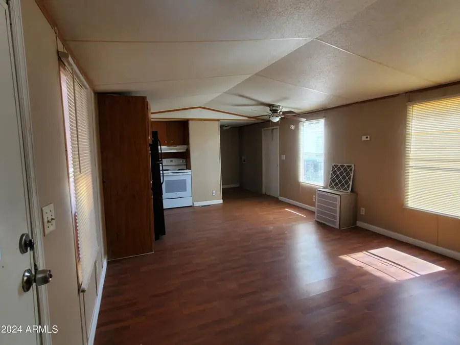 708 W Mcmurray Boulevard #5, Casa Grande, AZ 85122 - Image #3