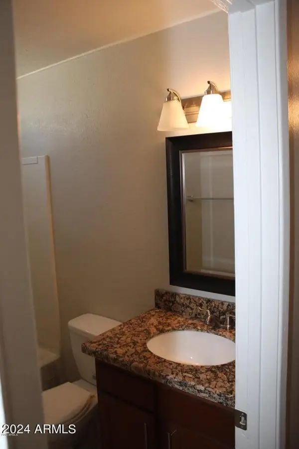 6604 W Vogel Avenue, Glendale, AZ 85302