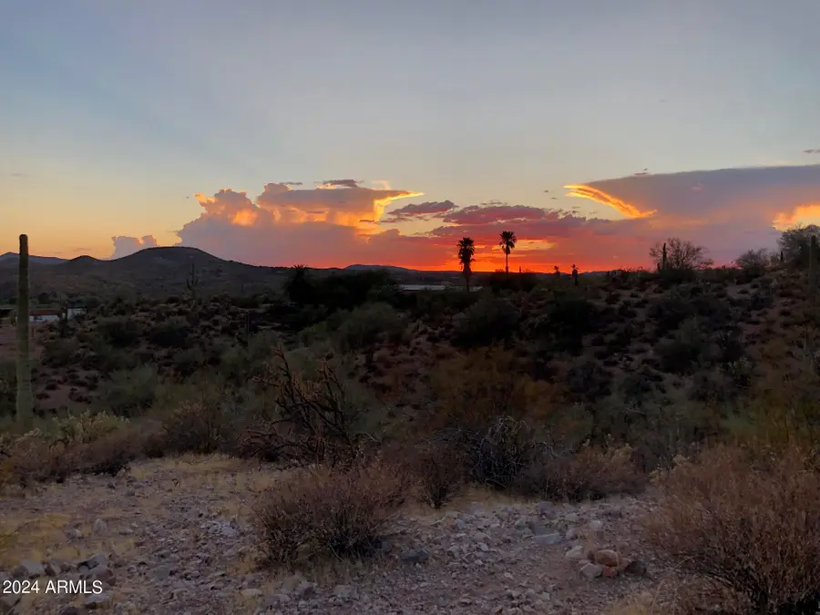 518XX N Mockingbird Trail, Wickenburg, AZ 85390 - Image #2