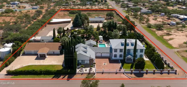 2204 N Maple Avenue, Huachuca City, AZ 85616