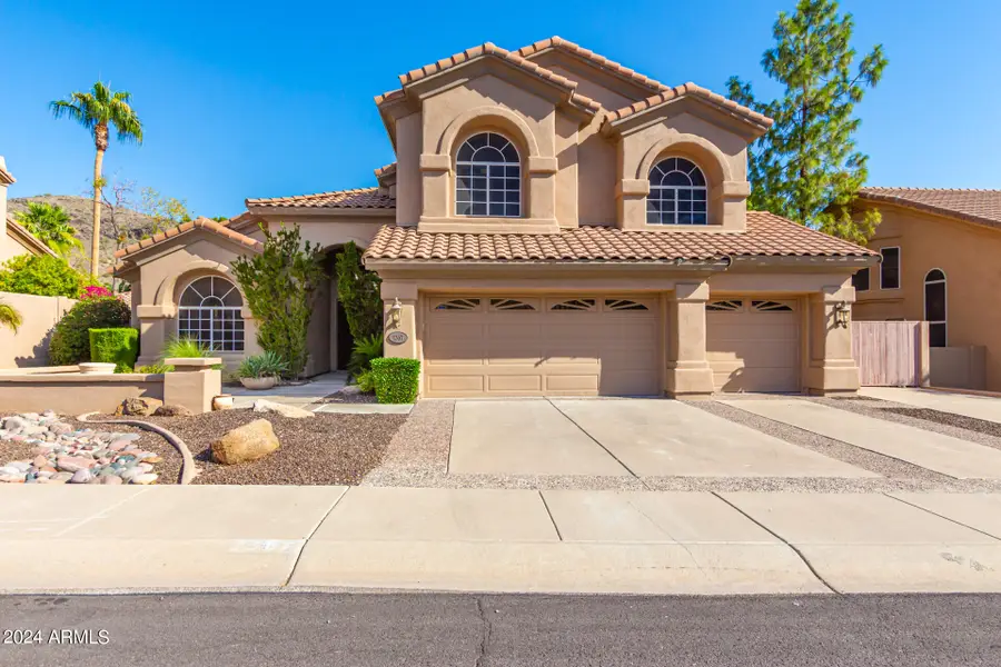 1367 E Desert Flower Lane, Phoenix, AZ 85048 - Image #2