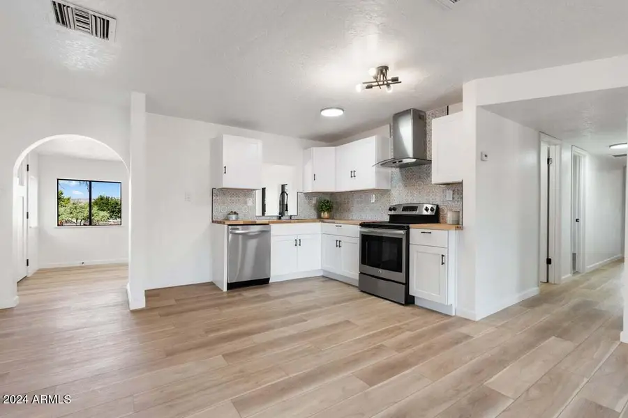 11310 E Circle Drive, Cornville, AZ 86325 - Image #3