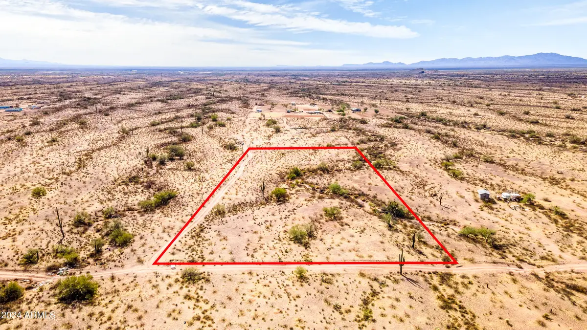 33639 W Villa Cassandra Way #213, Wickenburg, AZ 85390 - Image #1