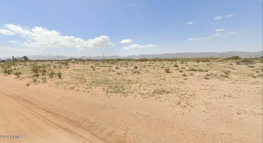 4813 Stewart Mountain Road #7, Golden Valley, AZ 86413 - Image #2