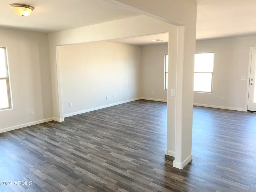 201 S Apache Avenue, Eloy, AZ 85131 - Image #3