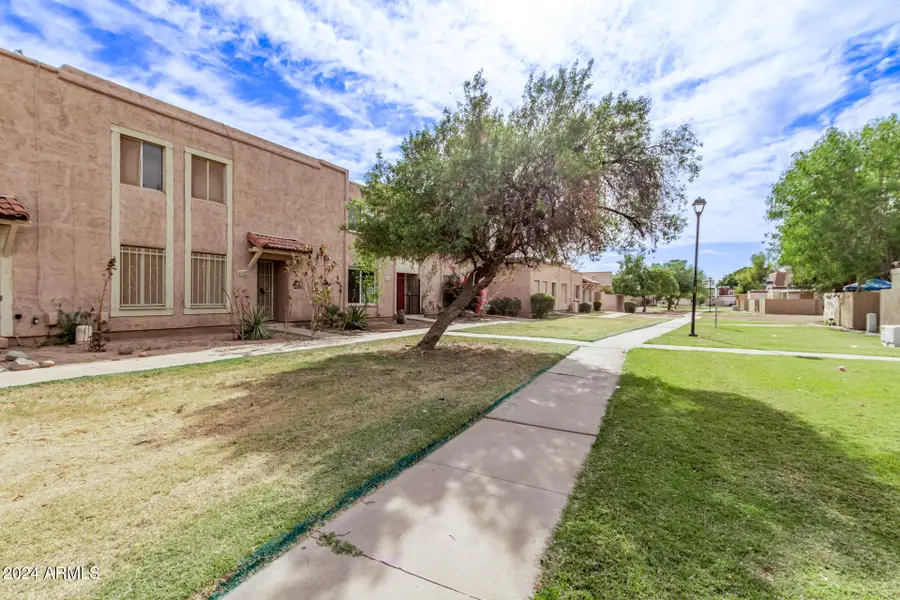 8428 N 33rd Drive, Phoenix, AZ 85051 - Image #3