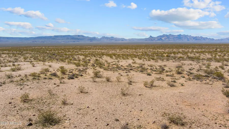 3750 W Ives Drive #75, Golden Valley, AZ 86413 - Image #2