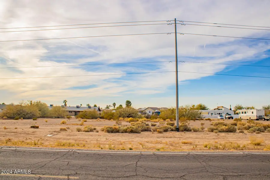 15562 S Sunland Gin Road #933 & 934, Arizona City, AZ 85123 - Image #2