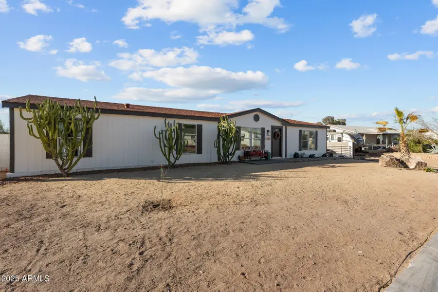 266 W Gompers Circle, Circle City, AZ 85342 - Image #3