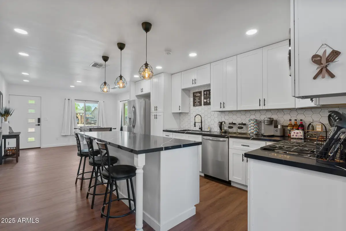 7715 E Catalina Drive, Scottsdale, AZ 85251 - Image #1