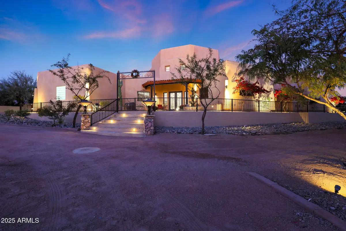 5827 N 129th Avenue, Litchfield Park, AZ 85340 - Image #1