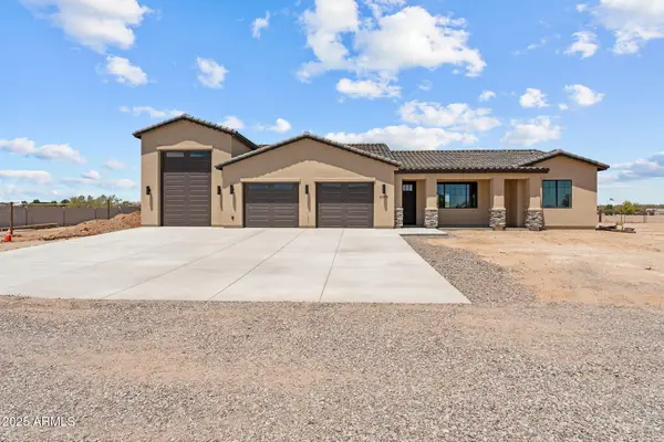 21032 W Skinner Road, Wittmann, AZ 85361