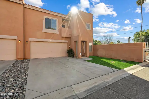 3703 E Mitchell Drive, Phoenix, AZ 85018