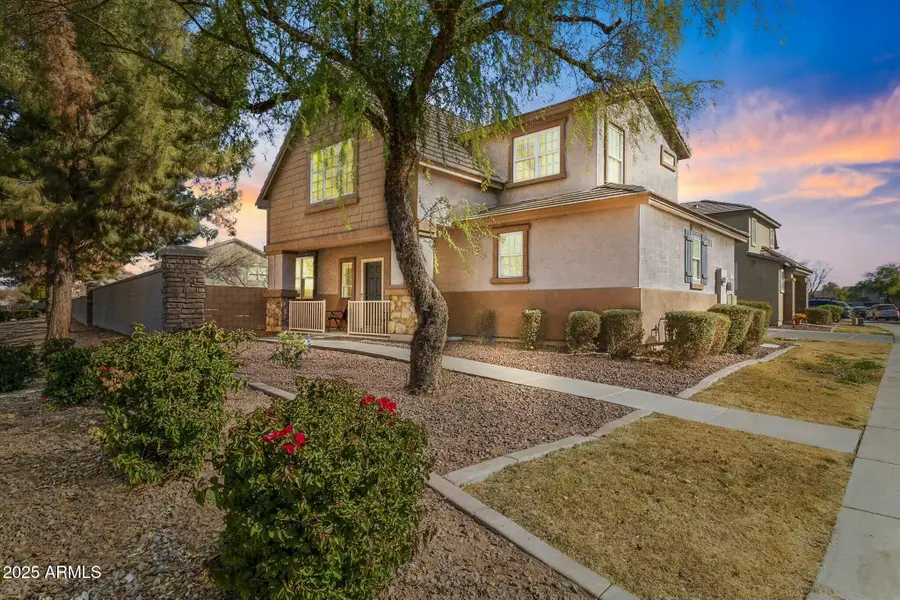 2212 E Sunland Avenue, Phoenix, AZ 85040 - #2