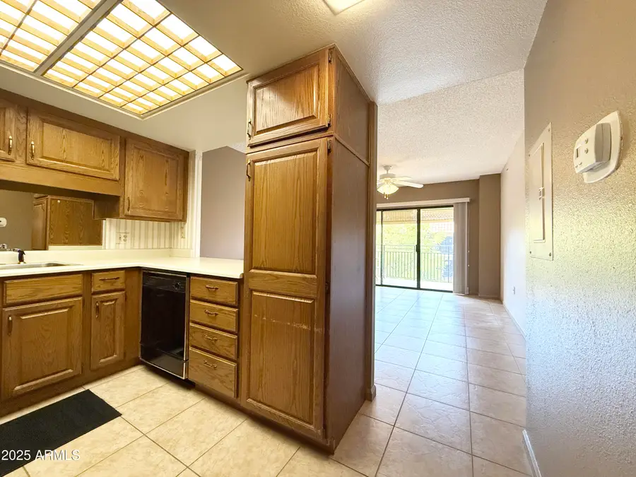 10330 W Thunderbird Boulevard #A304, Sun City, AZ 85351 - Image #2