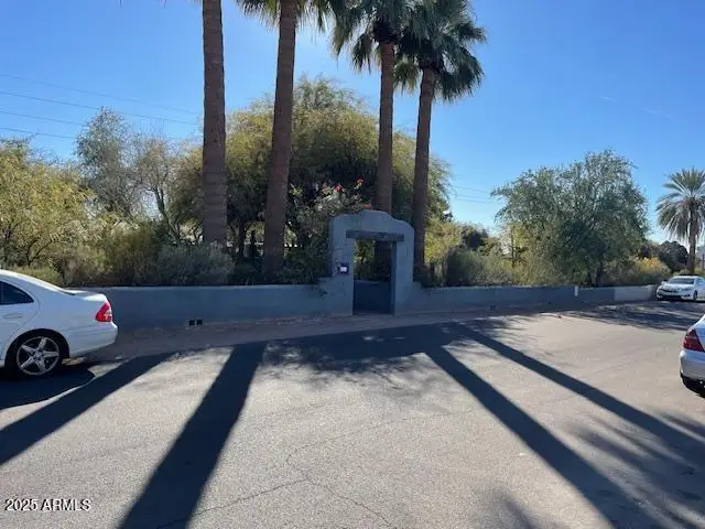 4741 E Oak Street E, Phoenix, AZ 85008 - Image #1