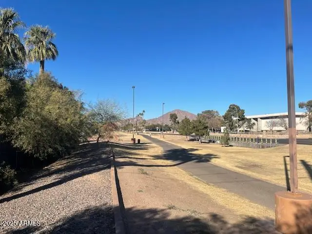 4741 E Oak Street E, Phoenix, AZ 85008 - Image #2
