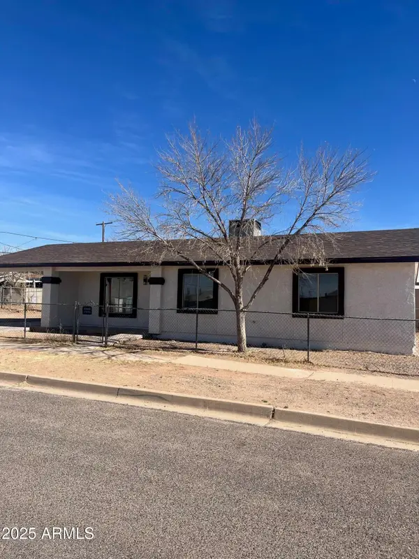 810 E 3rd Street, Douglas, AZ 85607