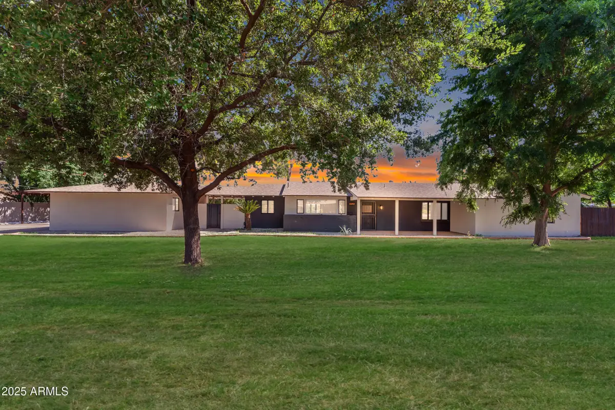 2425 E Harvard Street, Phoenix, AZ 85008 - Image #1