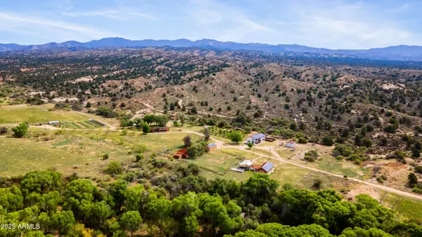 15875 S Walnut Grove Road, Kirkland, AZ 86332