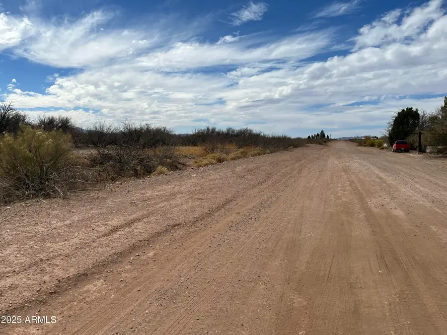 000 W Parnal Avenue #1 through 9, Douglas, AZ 85607 - Image #2