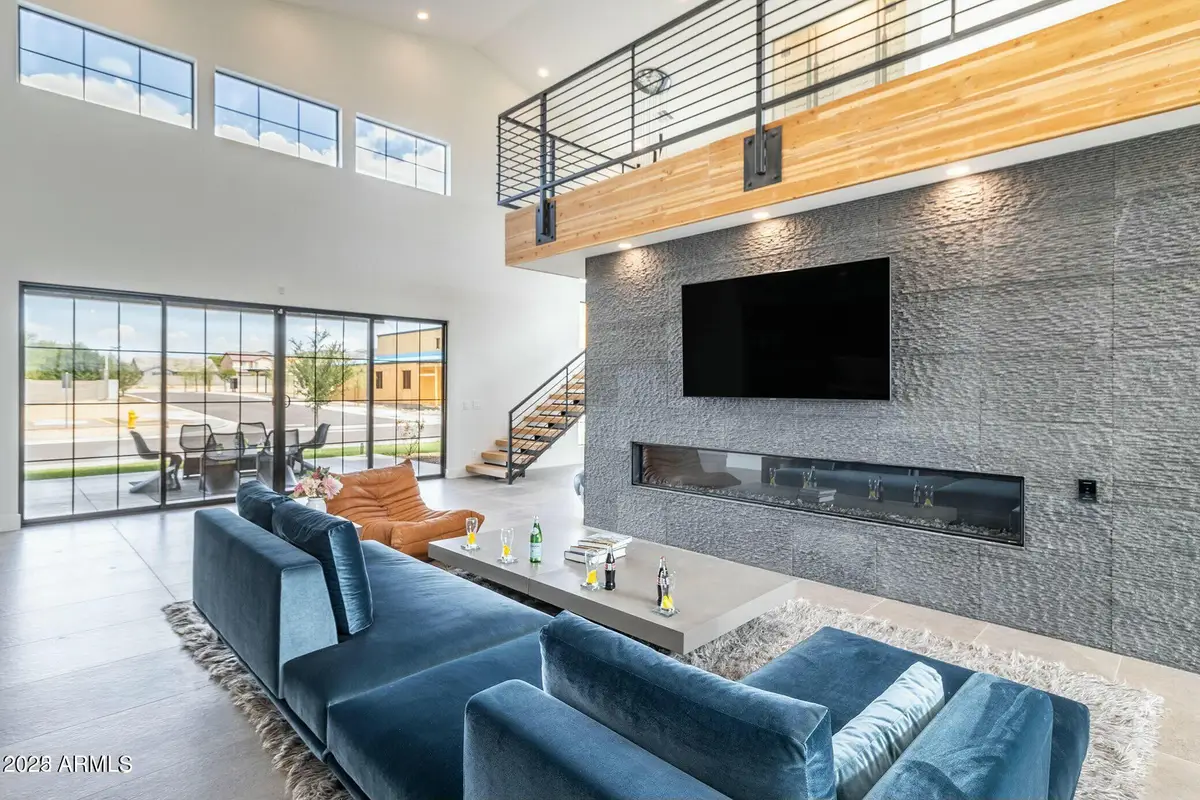 8510 S 9th Drive #20, Phoenix, AZ 85041 - Image #1