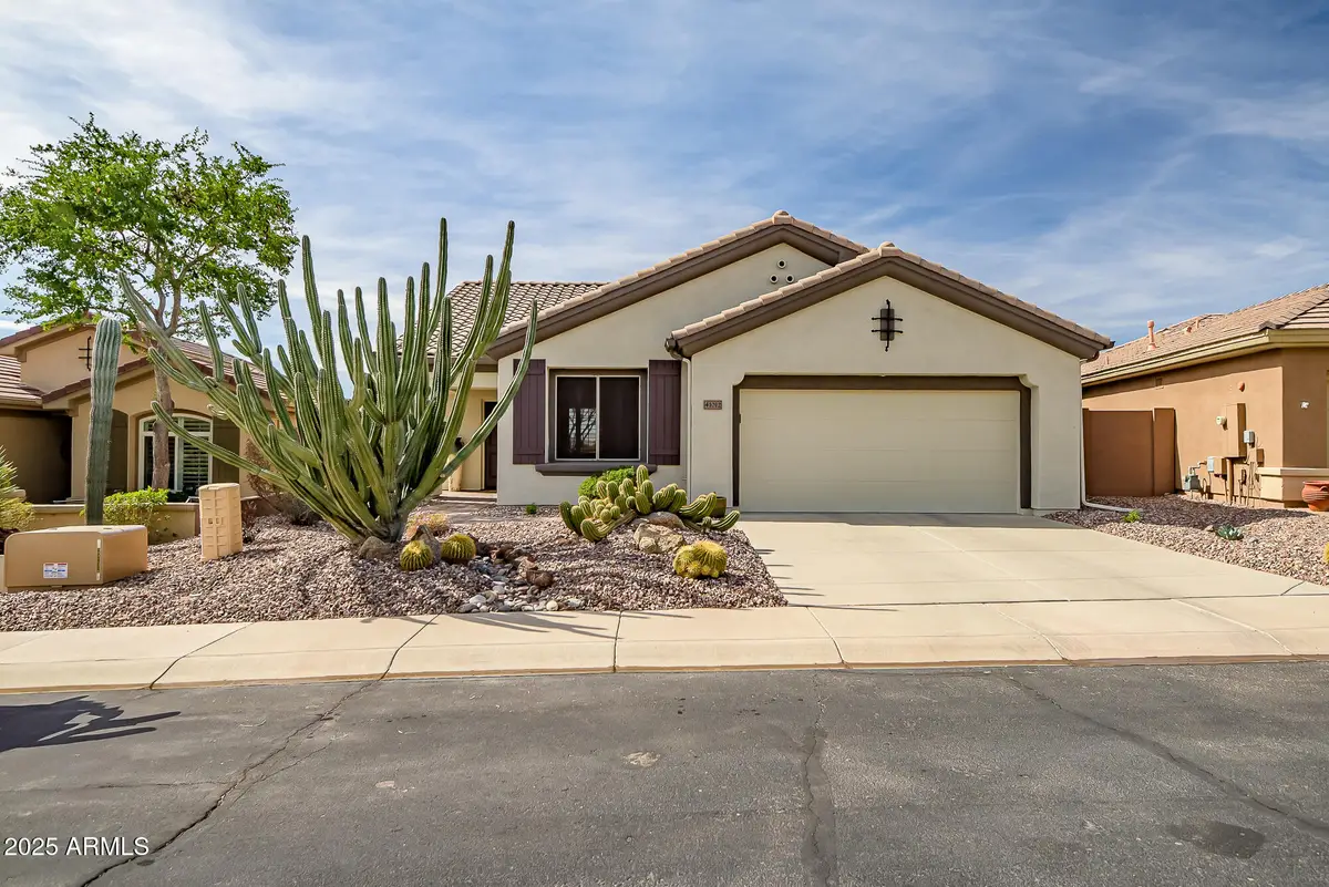41012 N Noble Hawk Way, Anthem, AZ 85086 - Image #1