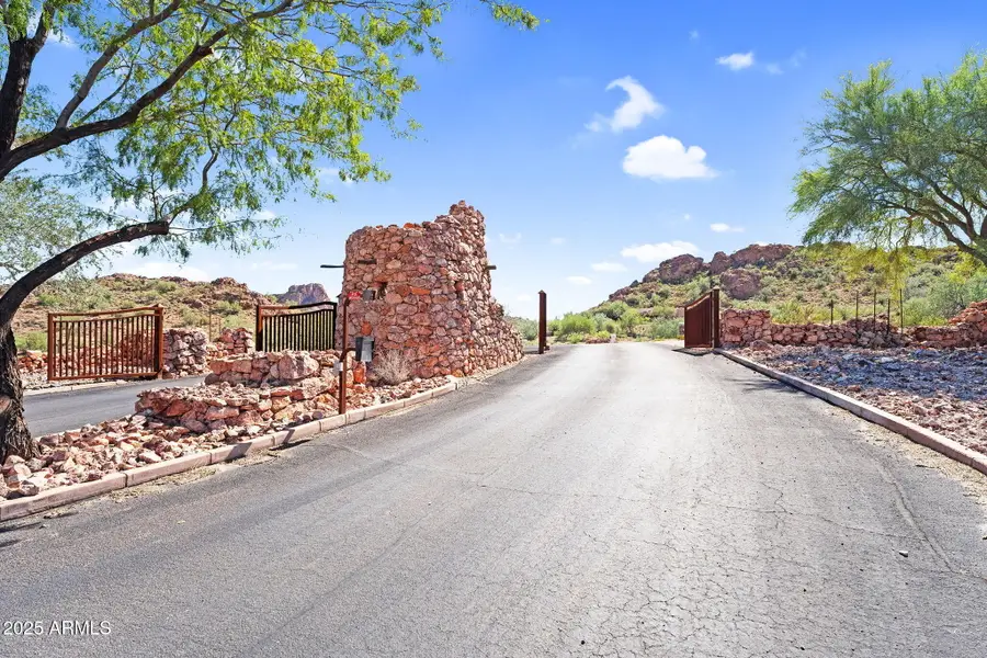 26599 N El Pedregal Circle #4, North Pinal, AZ 85144 - Image #2