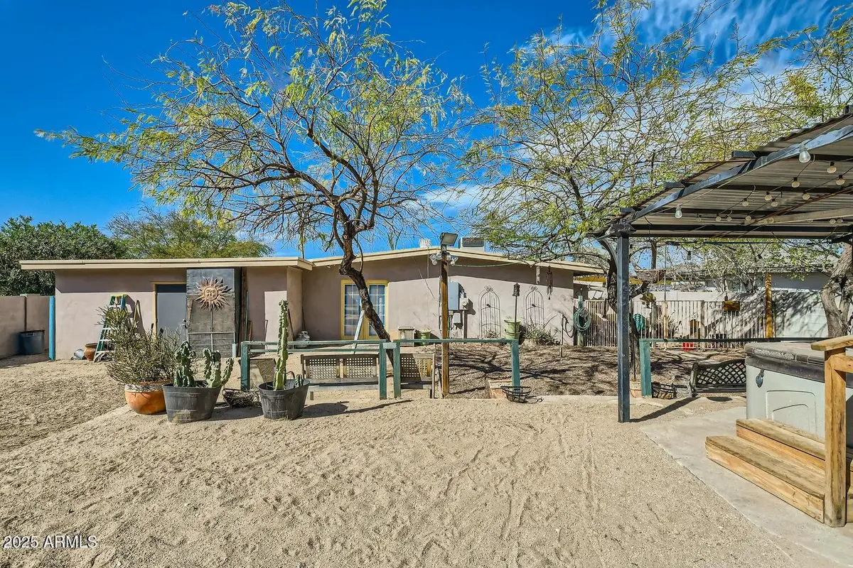 9031 N 14th Street, Phoenix, AZ 85020 - Image #1