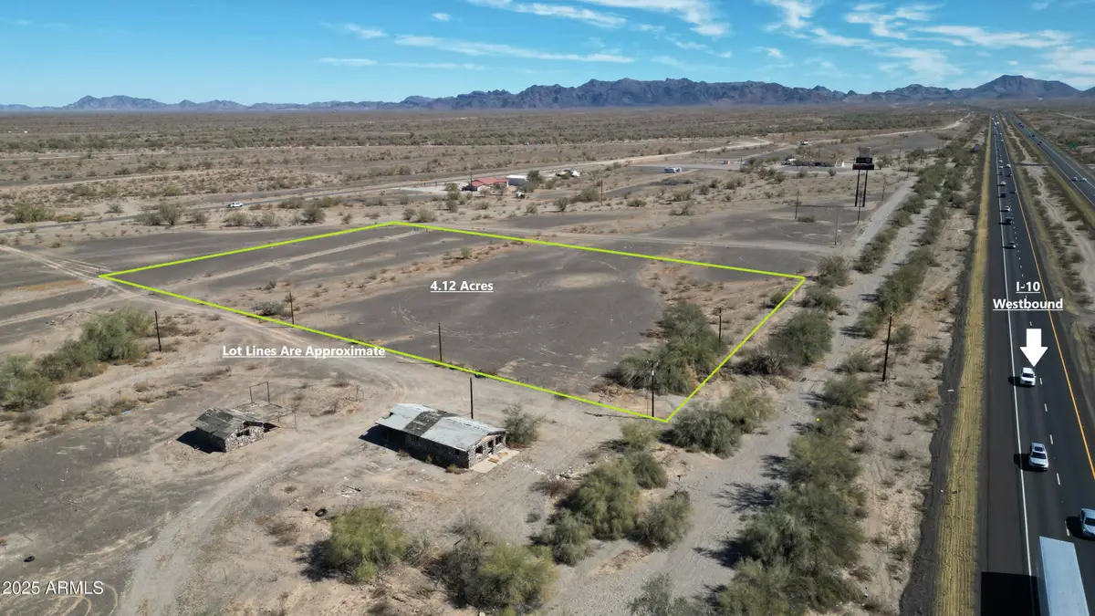 3205 E Mockingbird Street, Quartzsite, AZ 85346 - Image #1