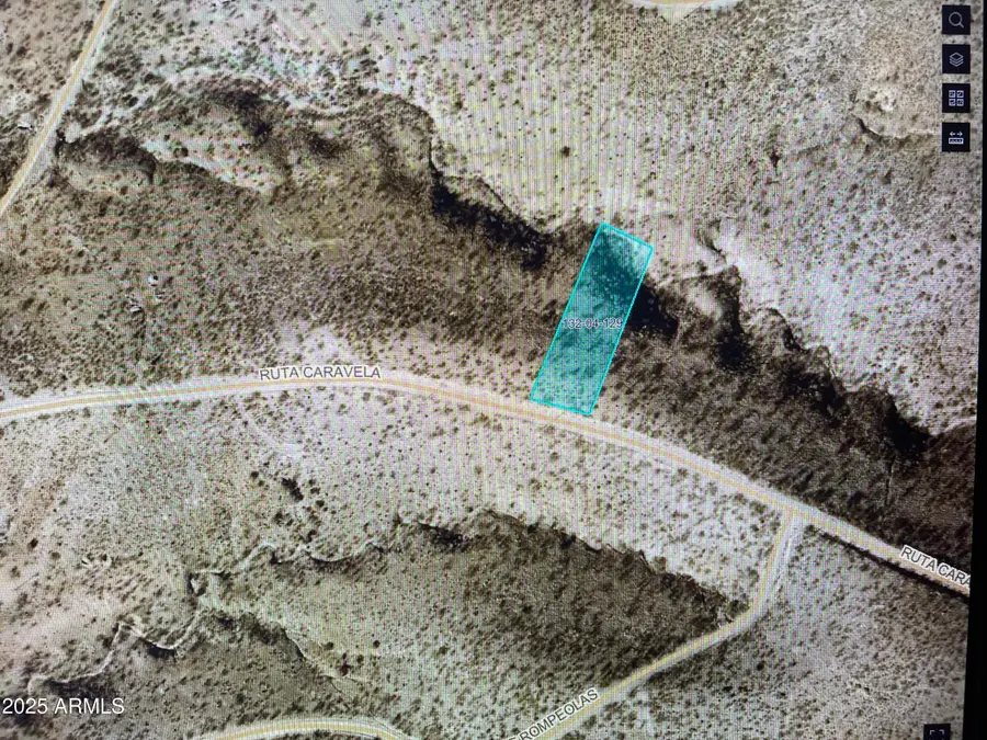 1742 Ruta Caravela -- #10, Rio Rico, AZ 85648 - Image #2