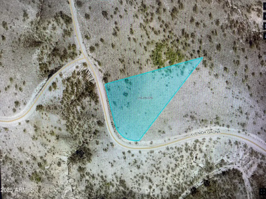 788 Avenida Gaona -- #32, Rio Rico, AZ 85648 - Image #3