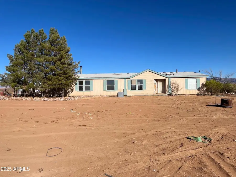 8877 E Night Owl Trail, Pearce, AZ 85625 - Image #2