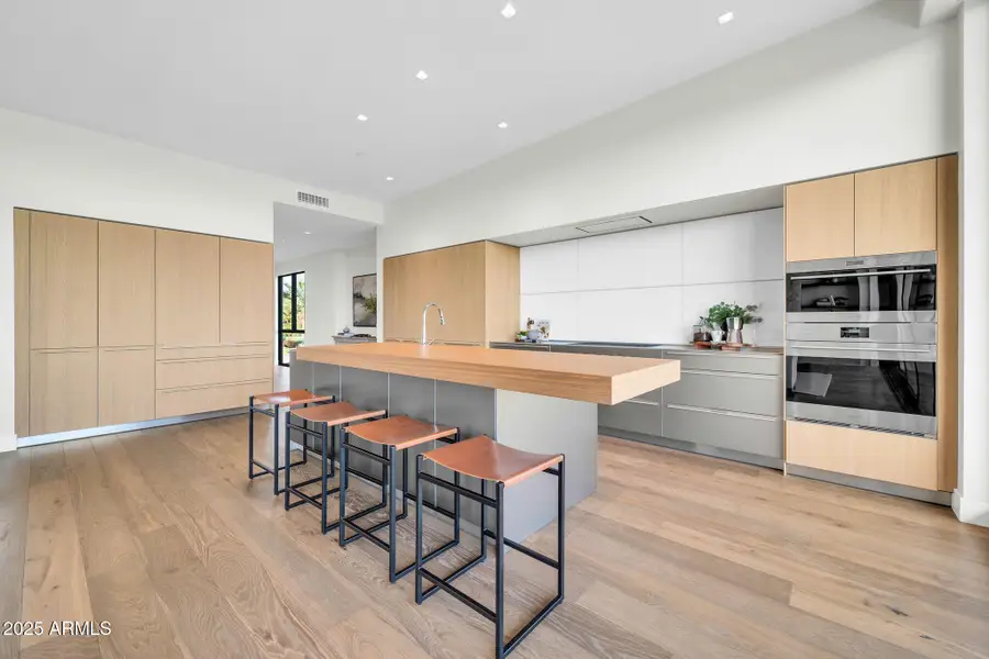 6331 E Phoenician Boulevard #6, Phoenix, AZ 85251 - Image #3