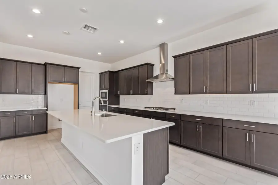 15822 W Bronco Trail, Surprise, AZ 85387 - Image #2