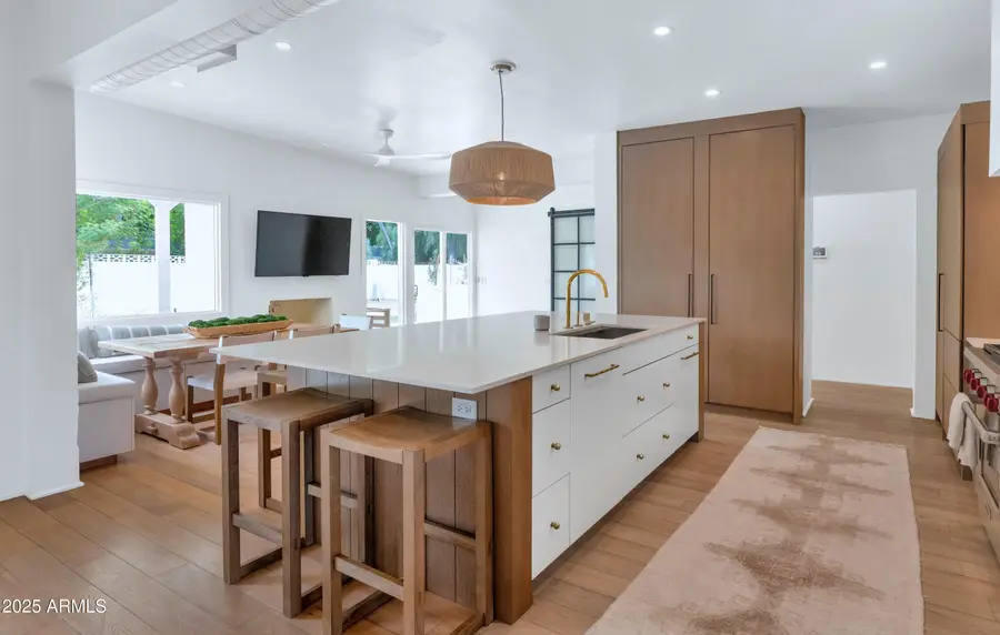 37 Spur Circle, Scottsdale, AZ 85251 - Image #3