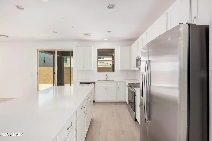 11611 W Green Drive, Youngtown, AZ 85363 - Image #3