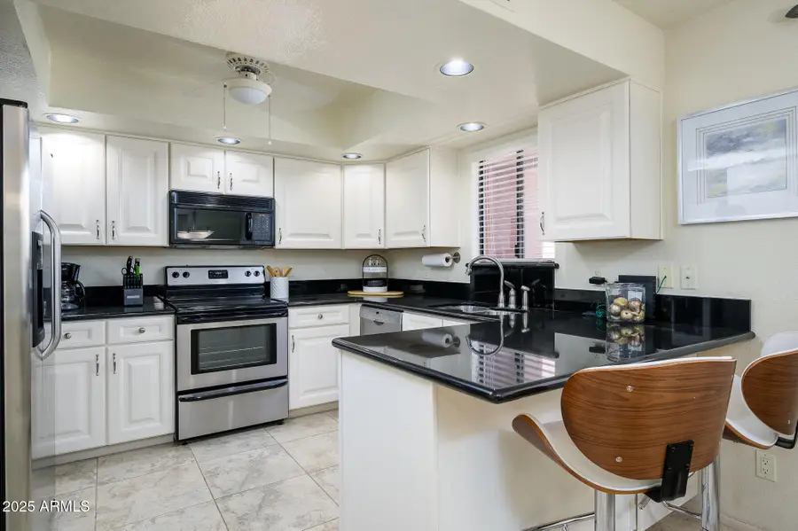 12212 N Paradise Village Parkway S #444, Phoenix, AZ 85032 - Image #3