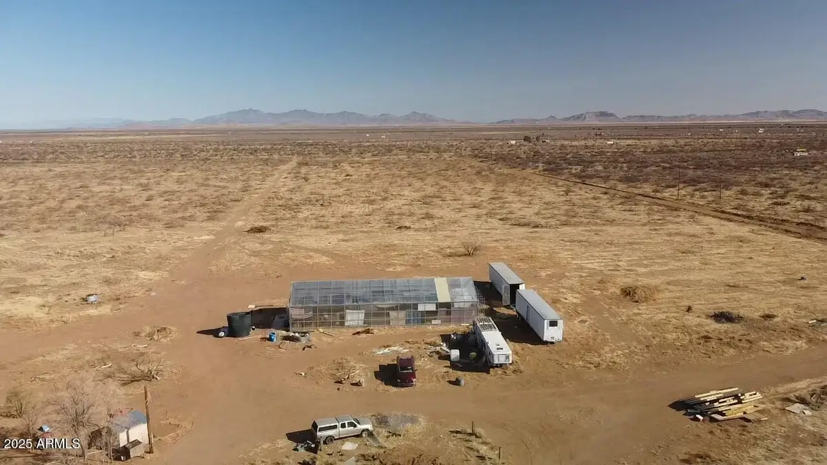 13525 S Pima Avenue S #8-9, Pearce, AZ 85625 - Image #1