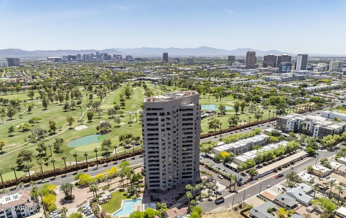 1040 E Osborn Road #1801, Phoenix, AZ 85014 - Image #1