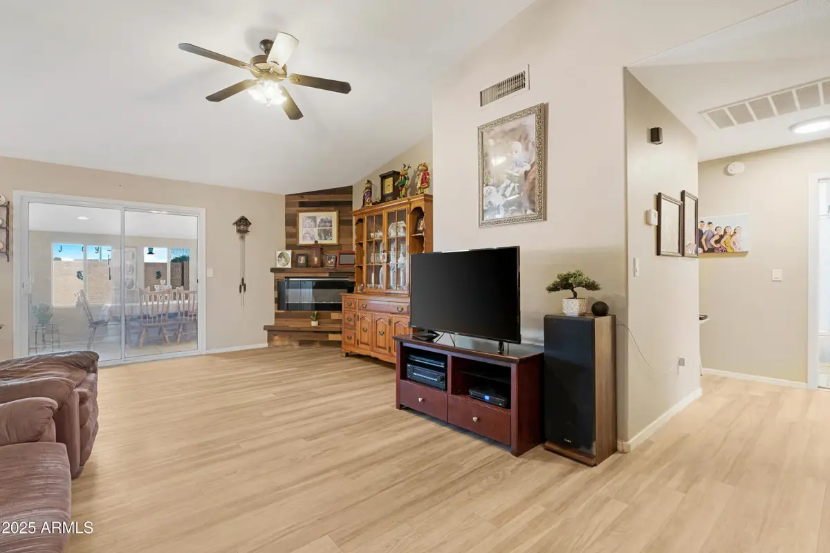 704 W Hess Avenue, Coolidge, AZ 85128 - Image #1