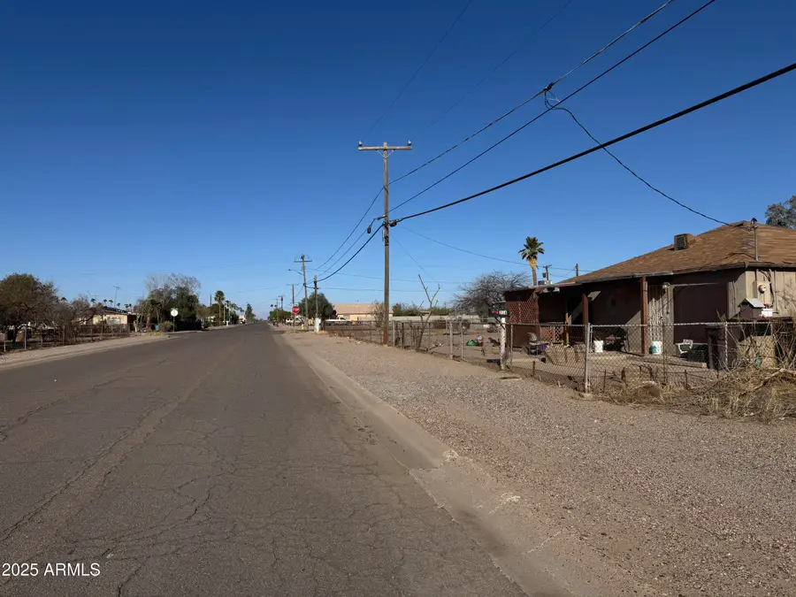 216 W 3rd Place #10, Eloy, AZ 85131 - Image #2