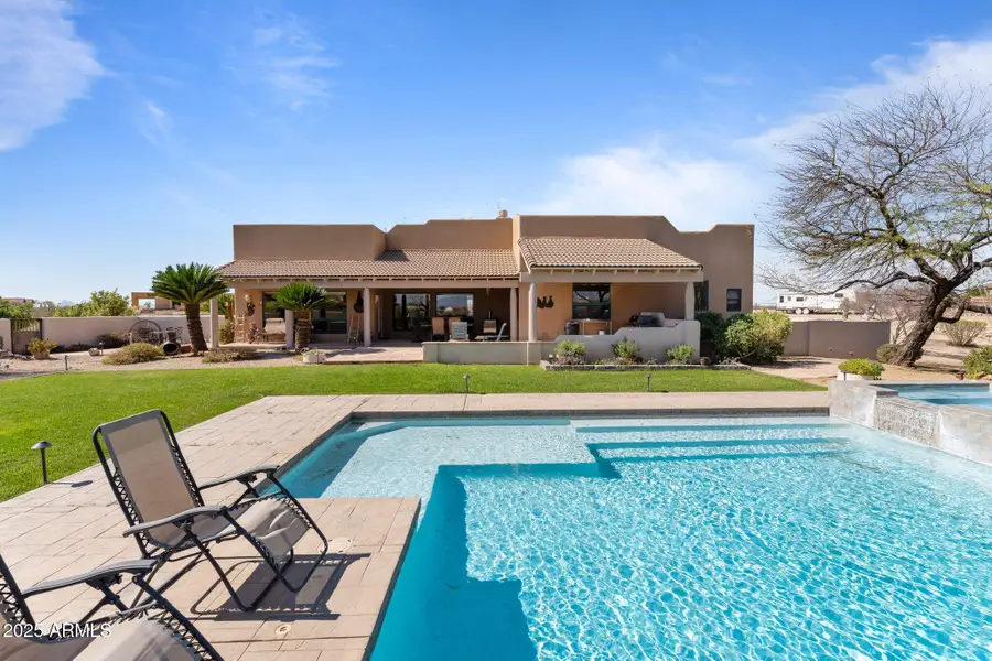 20910 W Cattle Iron Drive, Wickenburg, AZ 85390 - Image #2