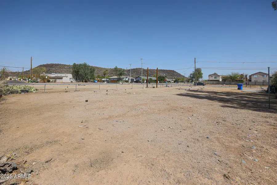 29XX W Foothill Drive #1, Phoenix, AZ 85027 - Image #3