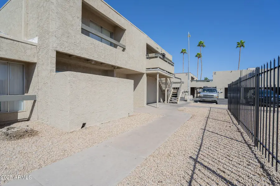 2646 N 43rd Avenue #B, Phoenix, AZ 85009 - Image #2