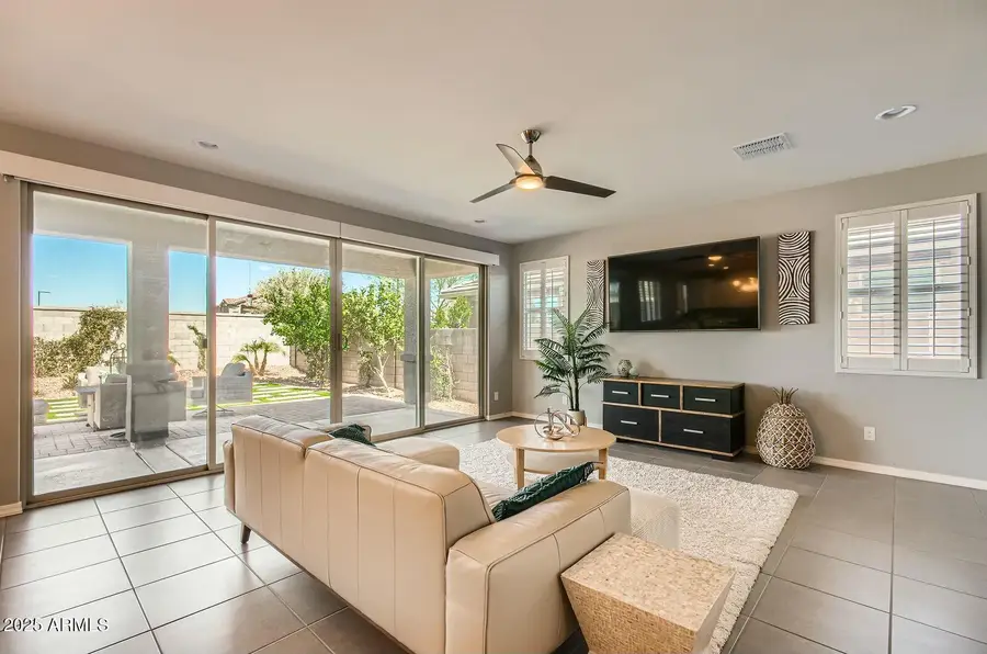 16064 W Soft Wind Drive, Surprise, AZ 85387 - Image #3