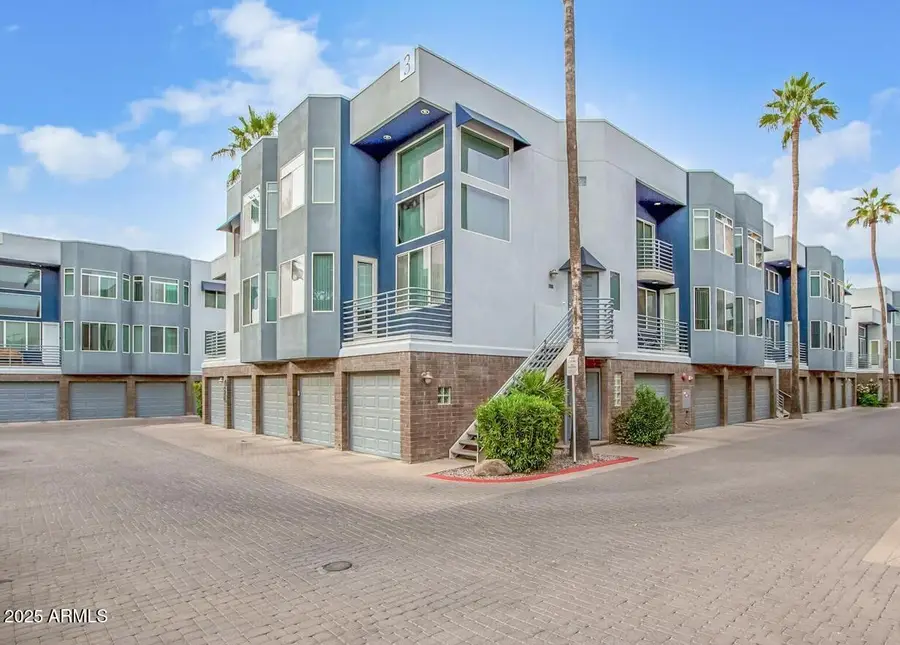 3633 N 3rd Avenue #2012, Phoenix, AZ 85013 - Image #2