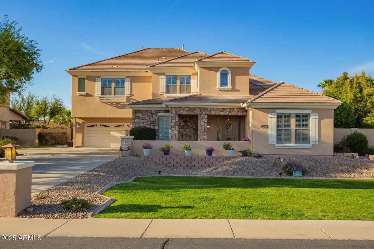 950 E Desert Inn Drive, Chandler, AZ 85249 - #1